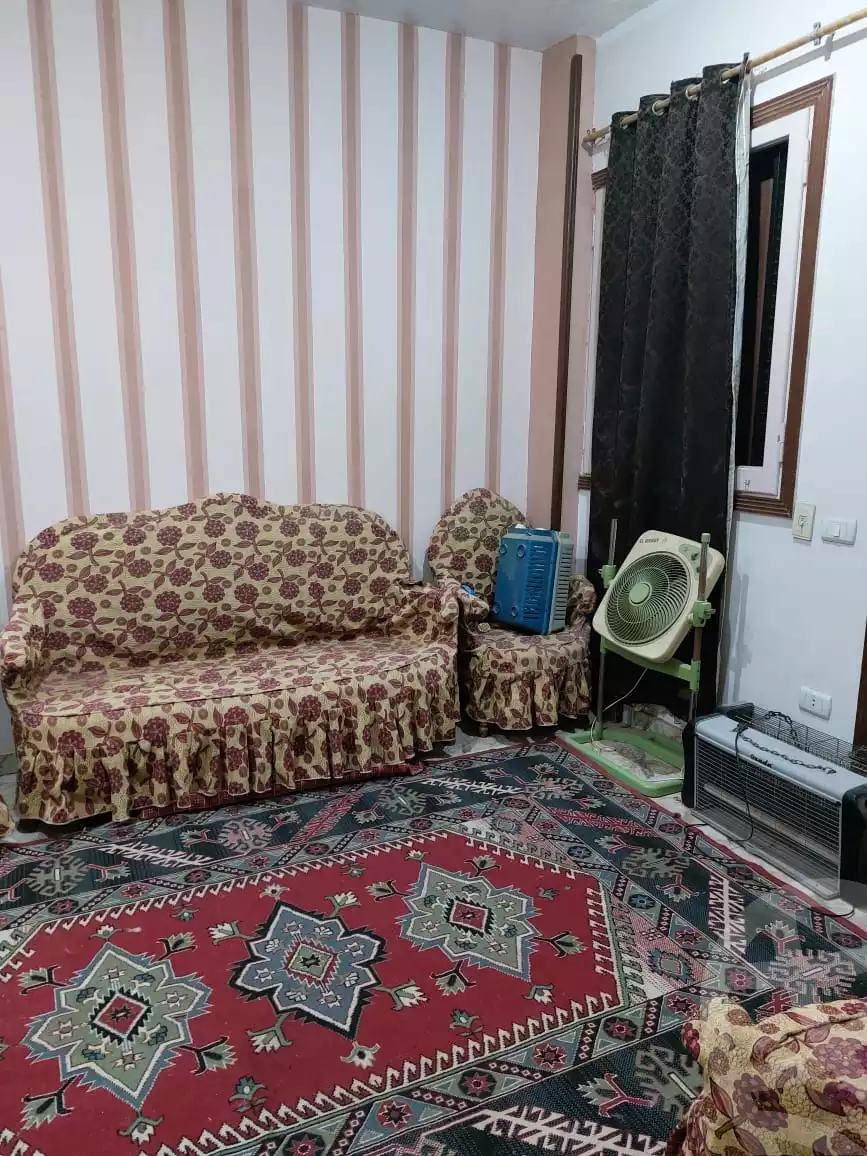 https://aqarmap.com.eg/ar/listing/6198237-for-sale-cairo-6th-of-october-hadaeq-october-ebni-betak-2