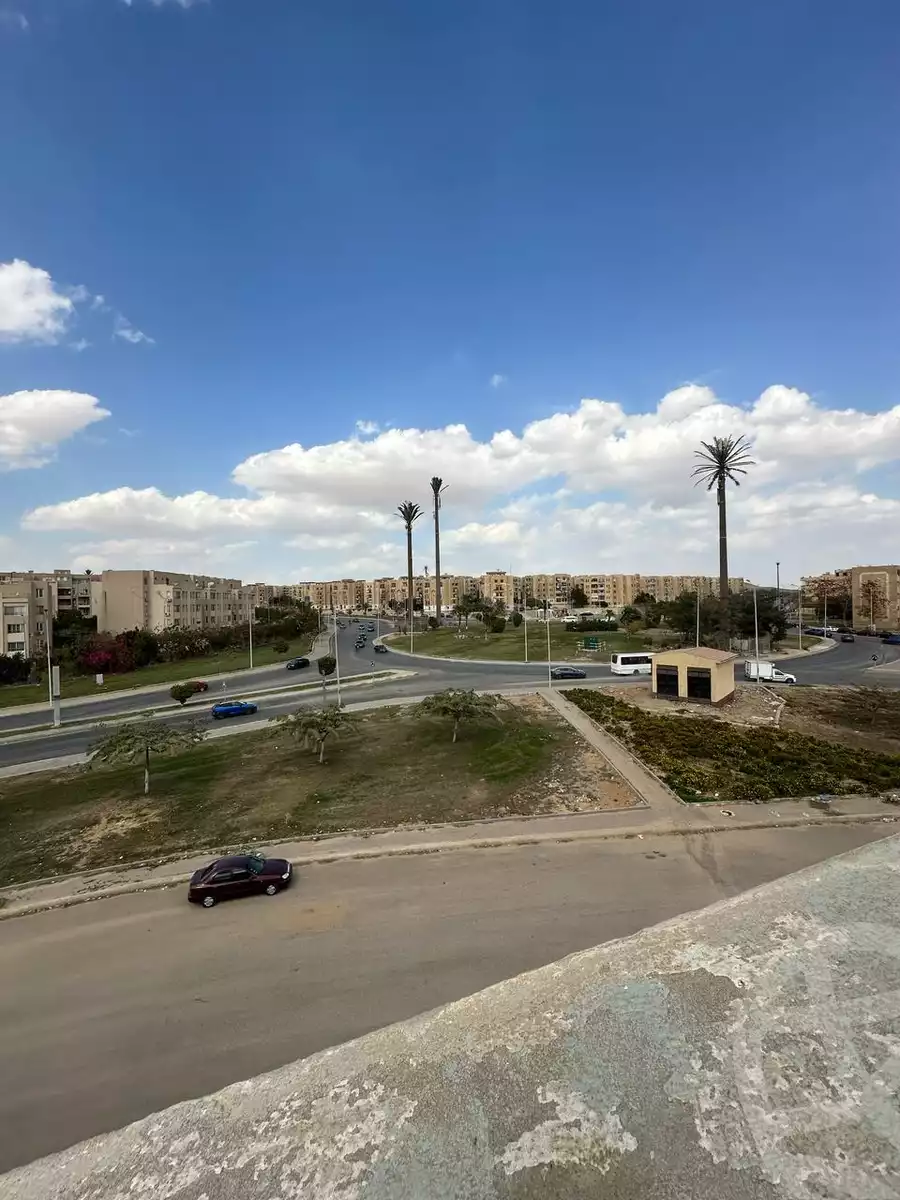https://aqarmap.com.eg/en/listing/6198637-for-sale-cairo-el-sheikh-zayed-city-el-hay-eltaseaa-area-3