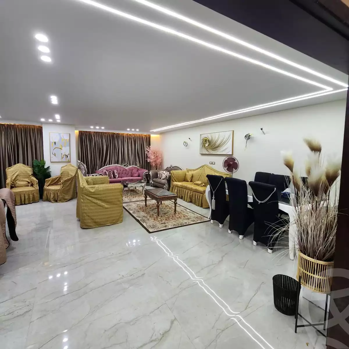 https://aqarmap.com.eg/en/listing/6198645-for-sale-cairo-el-sheikh-zayed-city-compounds-el-khamayel