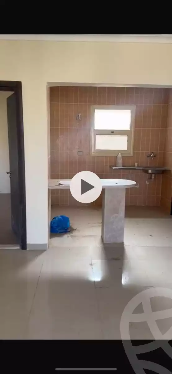 https://aqarmap.com.eg/en/listing/6198746-for-sale-cairo-badr-city-italian-square-badr