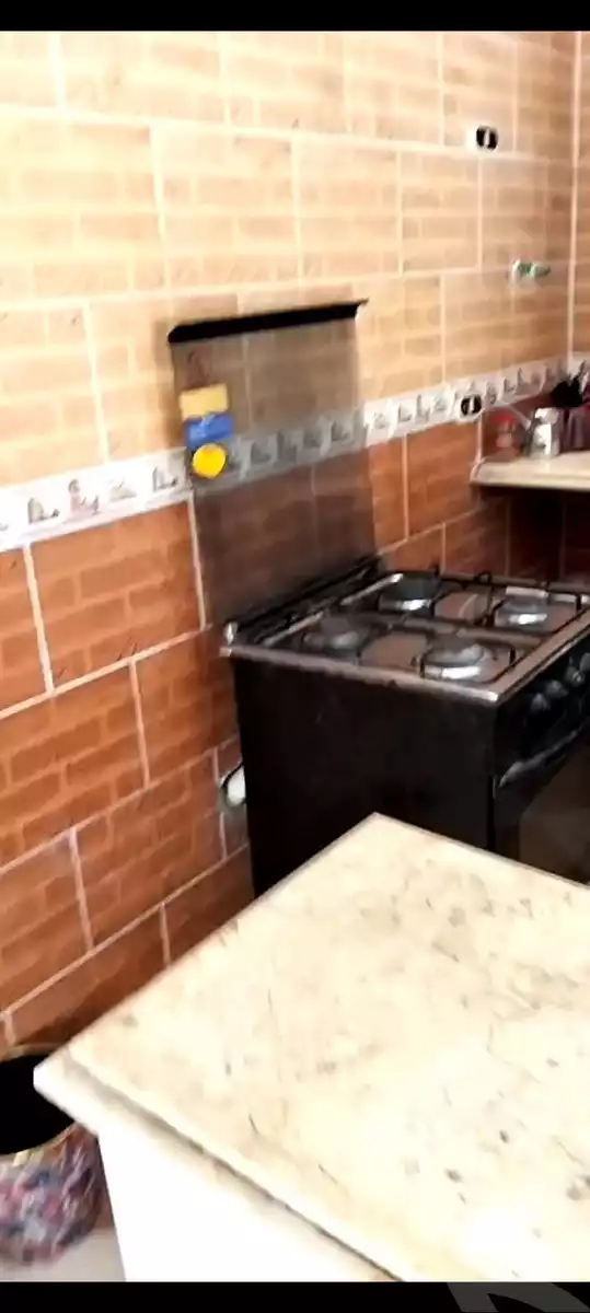 https://aqarmap.com.eg/ar/listing/6199428-for-rent-alexandria-l-jmy-el-hanouvel-hussein-waly-st