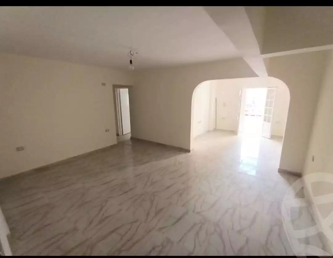 https://aqarmap.com.eg/ar/listing/6200672-for-rent-ismailia-ard-el-gmaayat-el-abrag-st