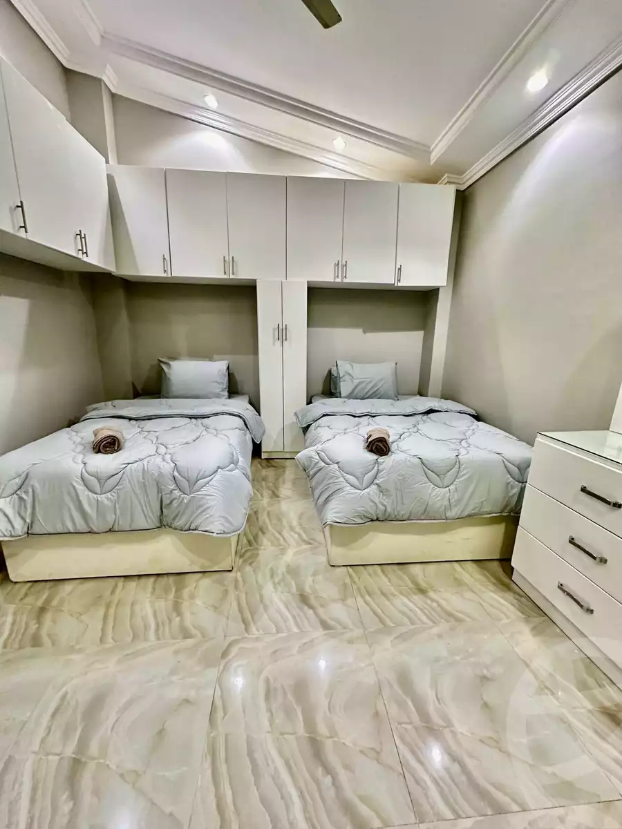 https://aqarmap.com.eg/ar/listing/6205401-for-rent-cairo-new-cairo-mohammed-nagib-axis-st