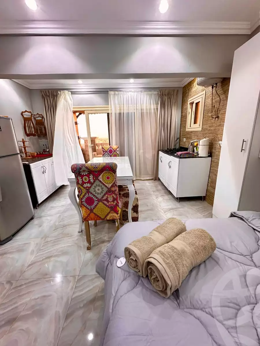 https://aqarmap.com.eg/ar/listing/6205401-for-rent-cairo-new-cairo-mohammed-nagib-axis-st