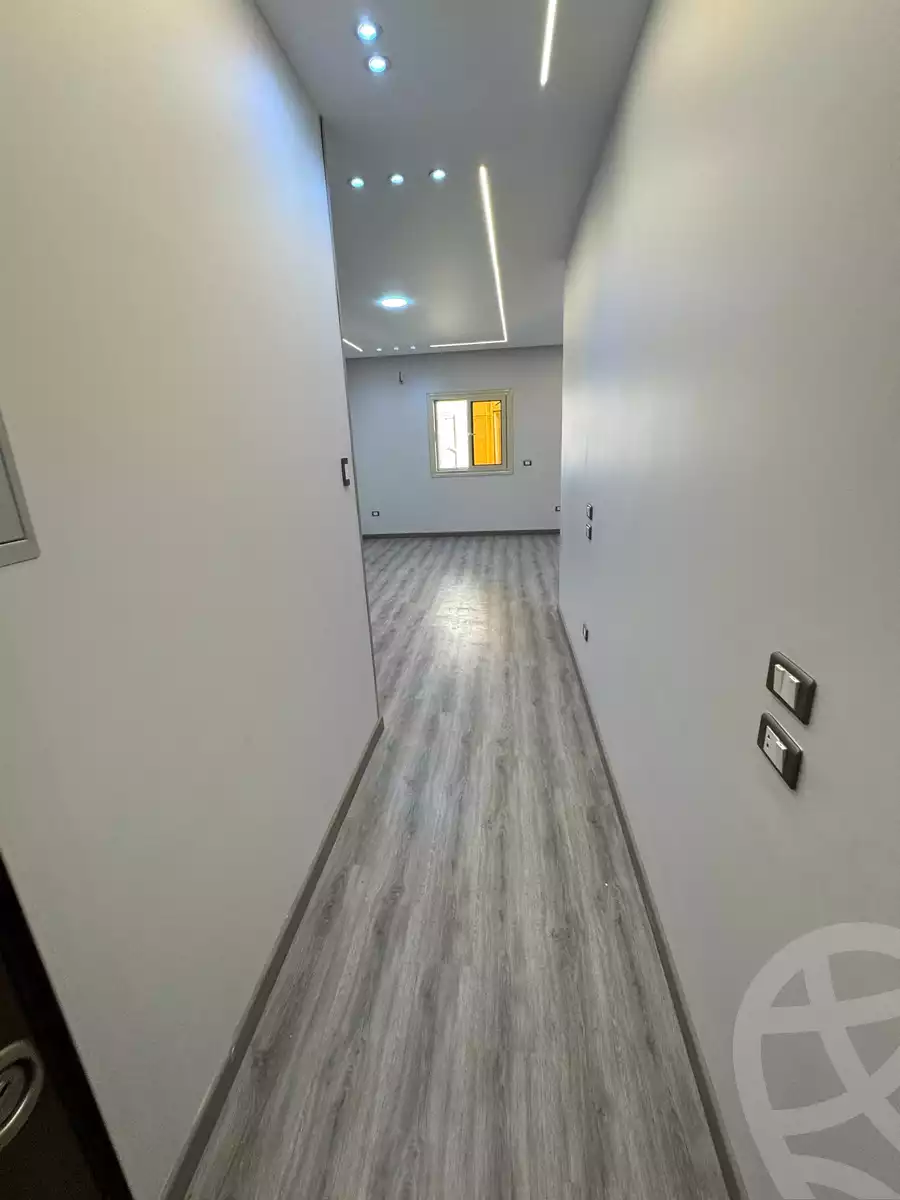 https://aqarmap.com.eg/ar/listing/6205963-for-rent-cairo-new-cairo-el-lotus-lotus-north-lmntq-lkhms-llwts-lshmly