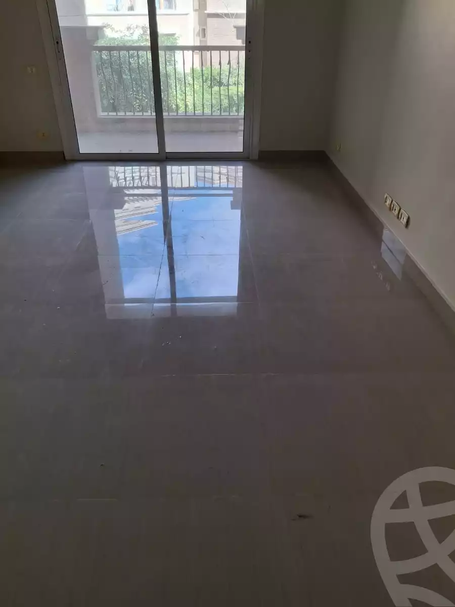 https://aqarmap.com.eg/ar/listing/6206020-for-rent-cairo-new-cairo-compounds-kattameya-plaza