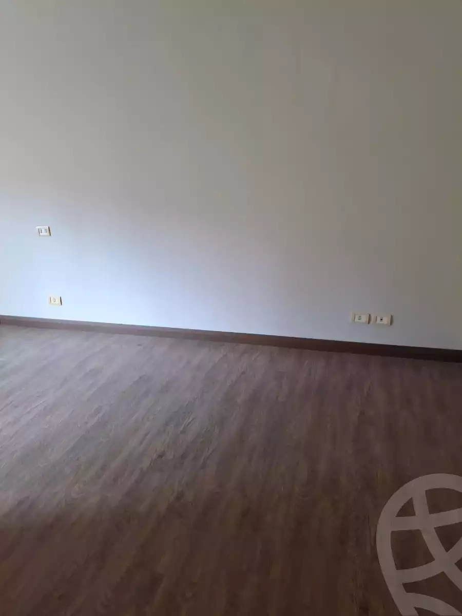 https://aqarmap.com.eg/ar/listing/6206020-for-rent-cairo-new-cairo-compounds-kattameya-plaza