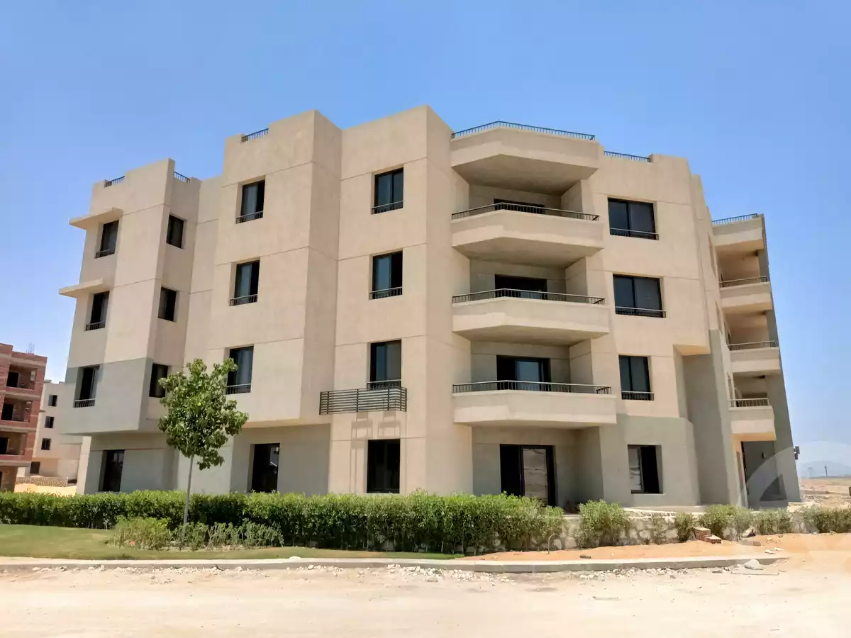 https://aqarmap.com.eg/en/listing/6206465-for-sale-cairo-6th-of-october-compounds-the-axis