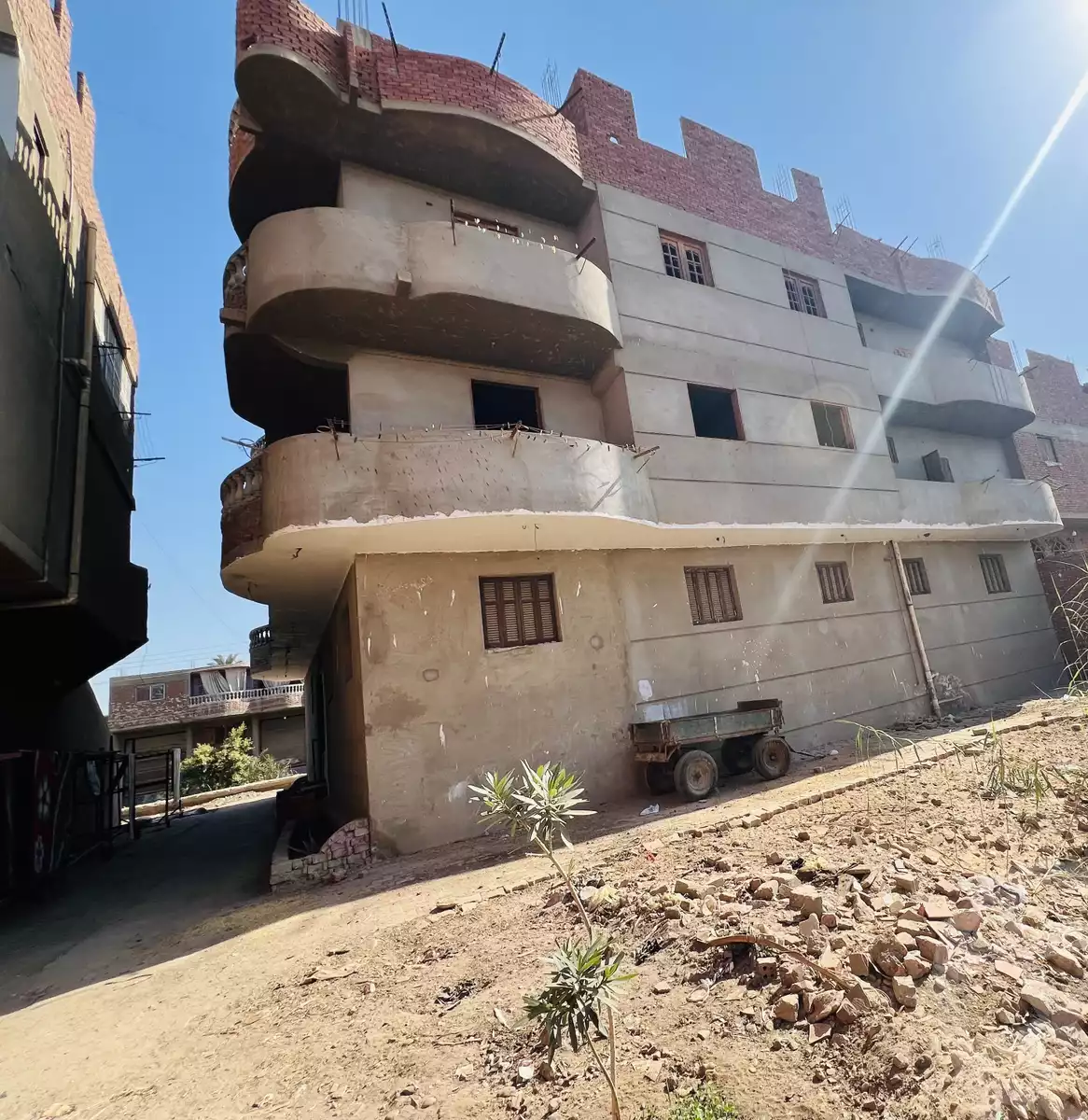 https://aqarmap.com.eg/en/listing/6208394-for-sale-qalyubia-el-khanka-kafr-hamza