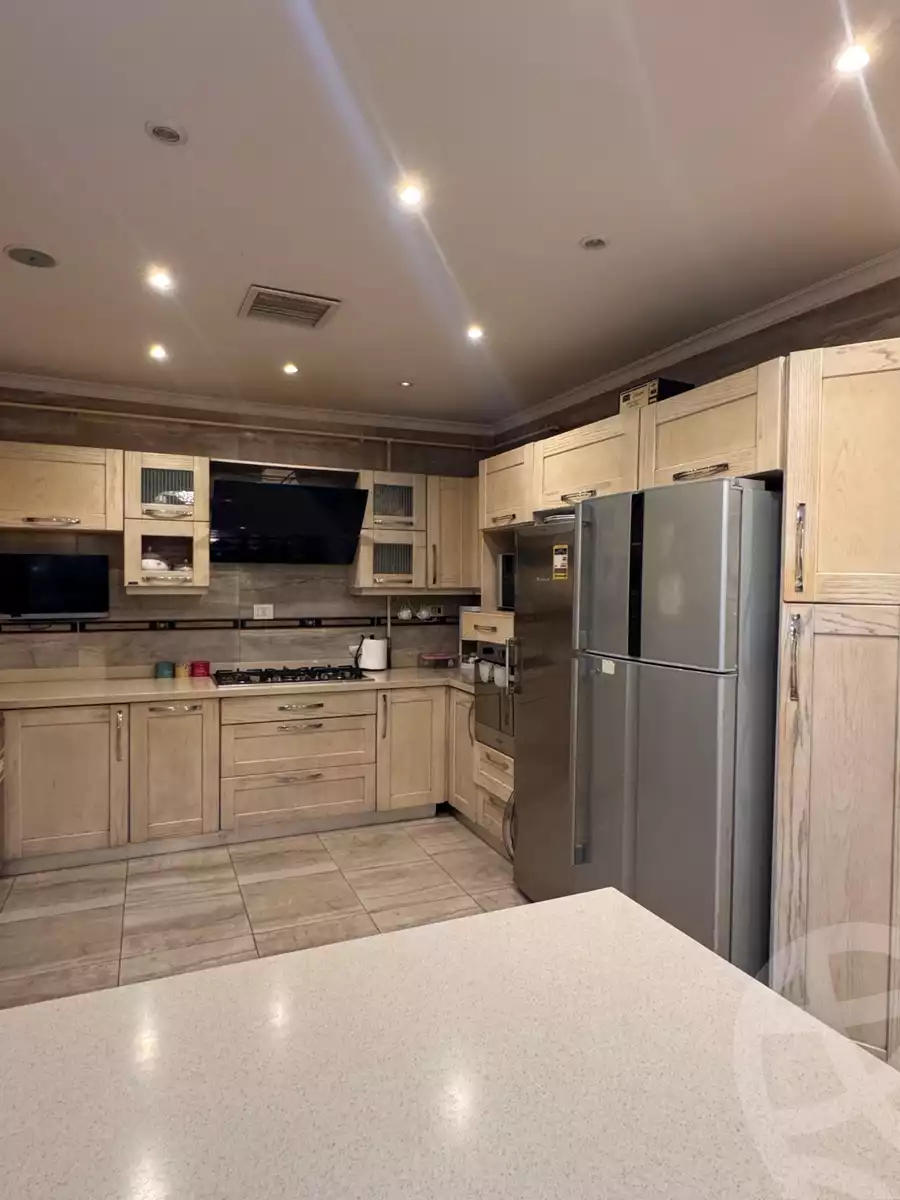 https://aqarmap.com.eg/ar/listing/6208653-for-sale-cairo-new-cairo-ganob-el-akadamiya-south-academy-a-abo-zarr-el-ghifari-st