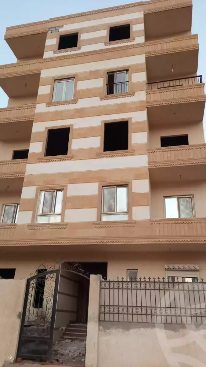 https://aqarmap.com.eg/en/listing/6208731-for-sale-cairo-badr-city-hai-el-ashgar-featured-neighborhood-bait-el-watan-rd