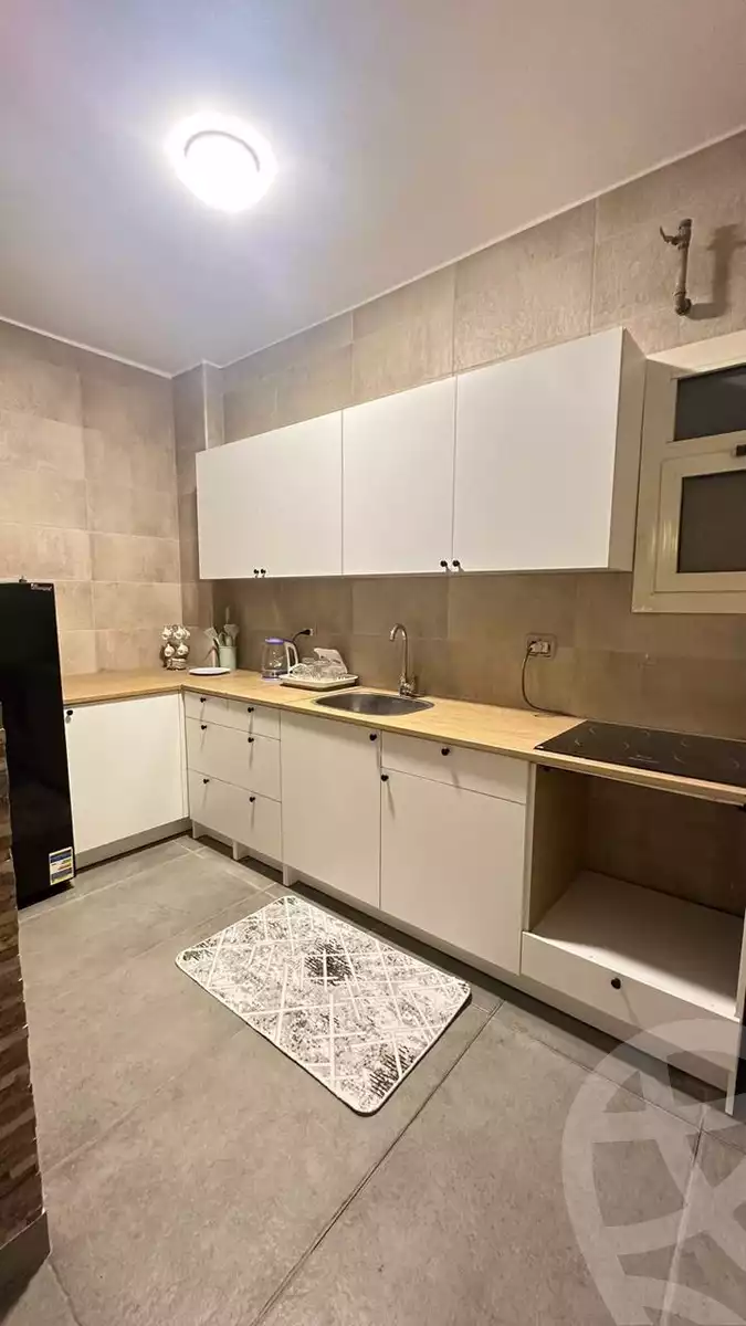 https://aqarmap.com.eg/en/listing/6209028-for-sale-cairo-el-sheikh-zayed-city-compounds-dh-drys