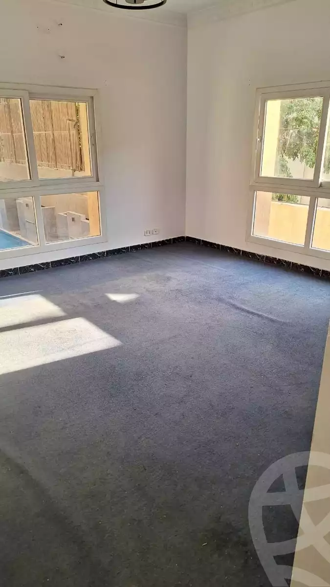 https://aqarmap.com.eg/ar/listing/6209024-for-sale-cairo-new-cairo-ganob-el-akadamiya-south-academy-b-taha-hussein-st