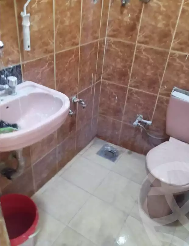 https://aqarmap.com.eg/ar/listing/6210345-for-sale-qalyubia-shubra-el-khaima-om-bayoumi