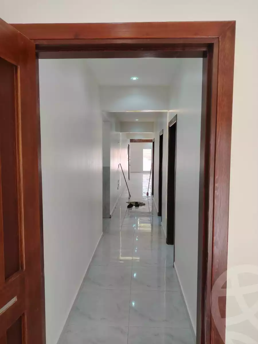 https://aqarmap.com.eg/ar/listing/6212001-for-sale-cairo-el-shorouk-lhy-lthlth-shrq-neighbourhood-2