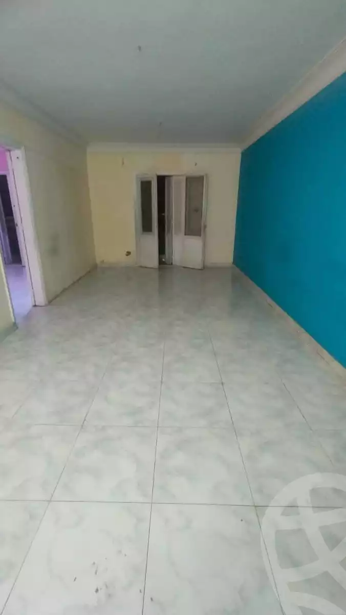 https://aqarmap.com.eg/ar/listing/6212575-for-rent-cairo-helwan-helwan-el-sharkeya-abd-el-rahman-pasha-st