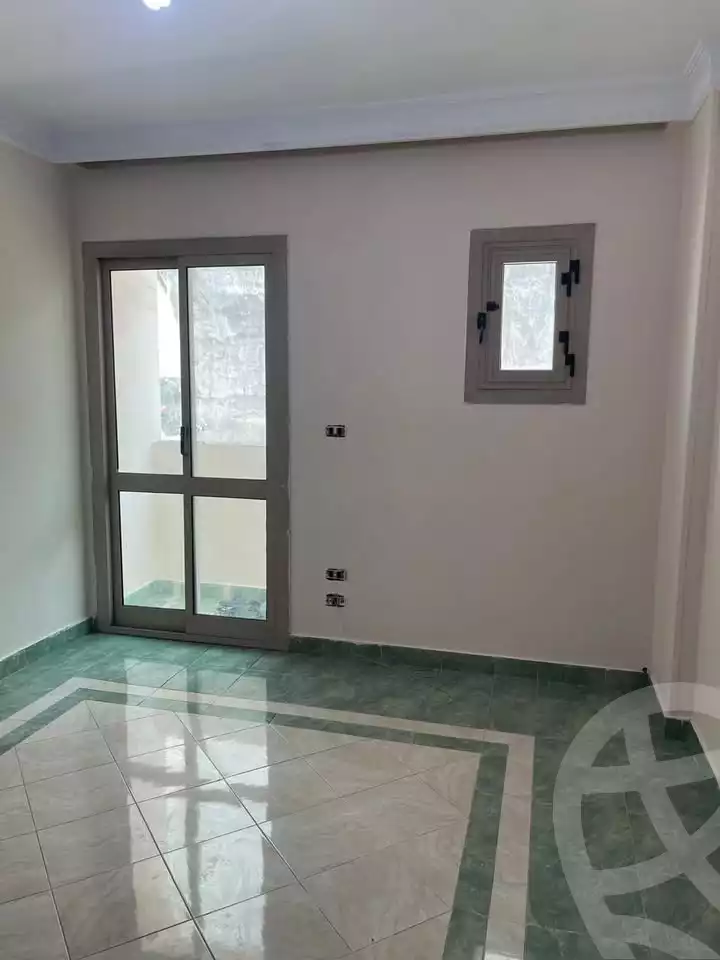 https://aqarmap.com.eg/en/listing/6213045-for-sale-alexandria-glim-zahran-roushdy-st