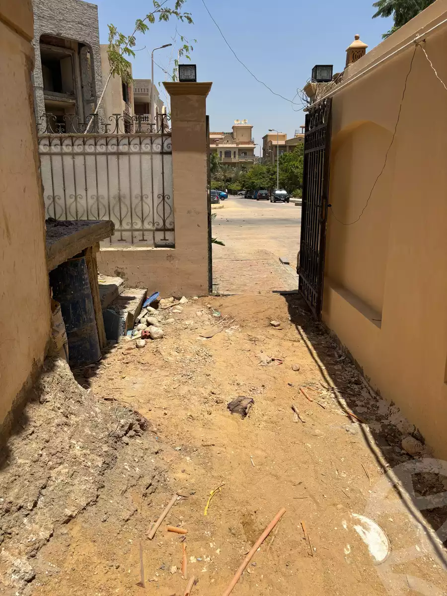 https://aqarmap.com.eg/en/listing/6213006-for-sale-cairo-new-cairo-el-narges-el-narges-2-pilot-halawany-st