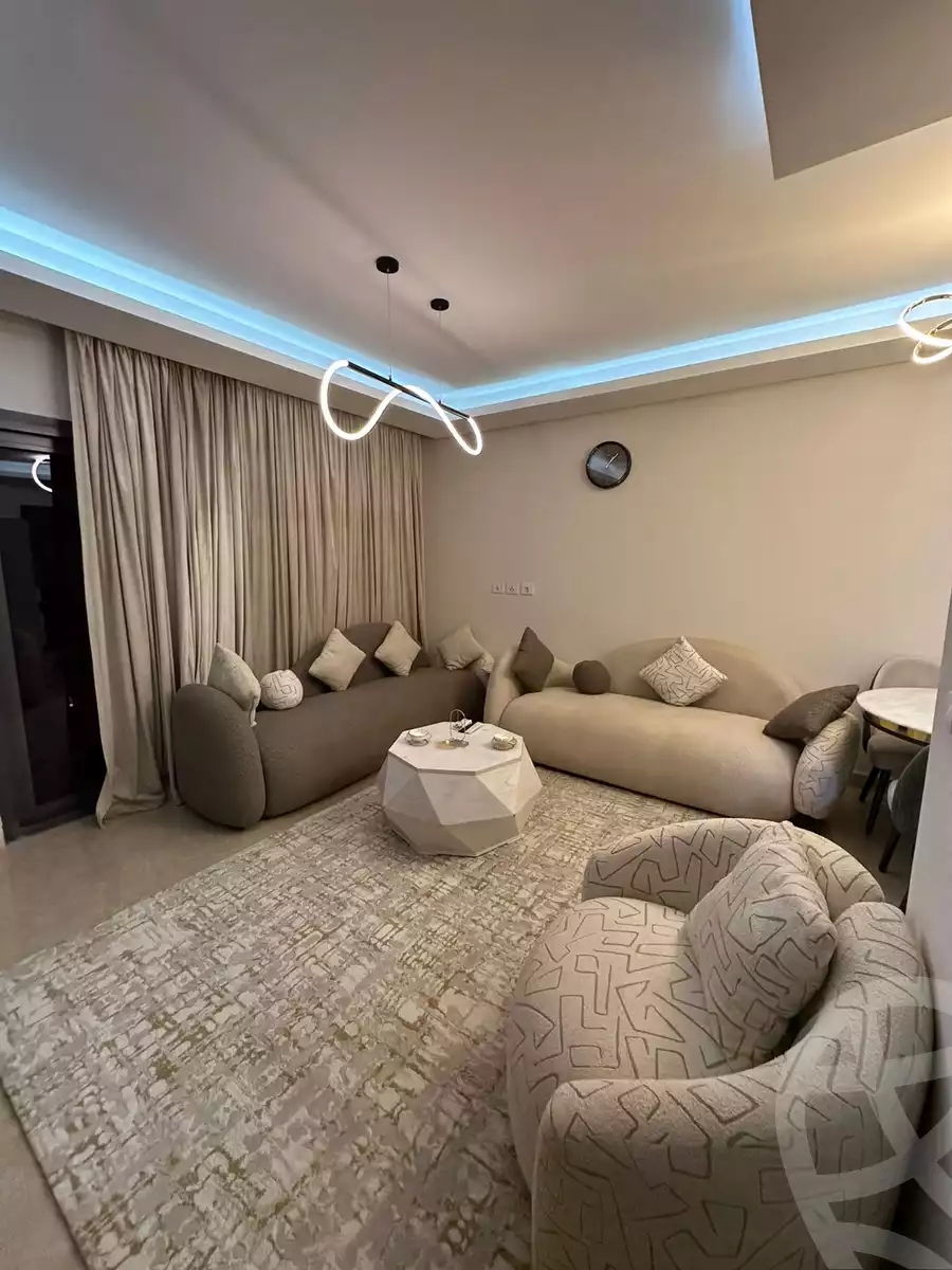 https://aqarmap.com.eg/ar/listing/6213321-for-rent-cairo-el-sheikh-zayed-city-compounds-zyd-wr-llttwyr-z-tower
