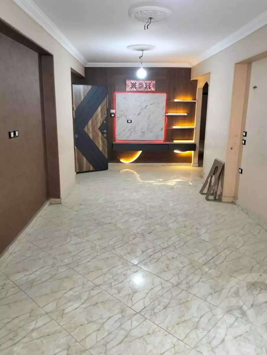 https://aqarmap.com.eg/ar/listing/6213522-for-sale-cairo-helwan-hadayek-helwan-el-khashab-canal