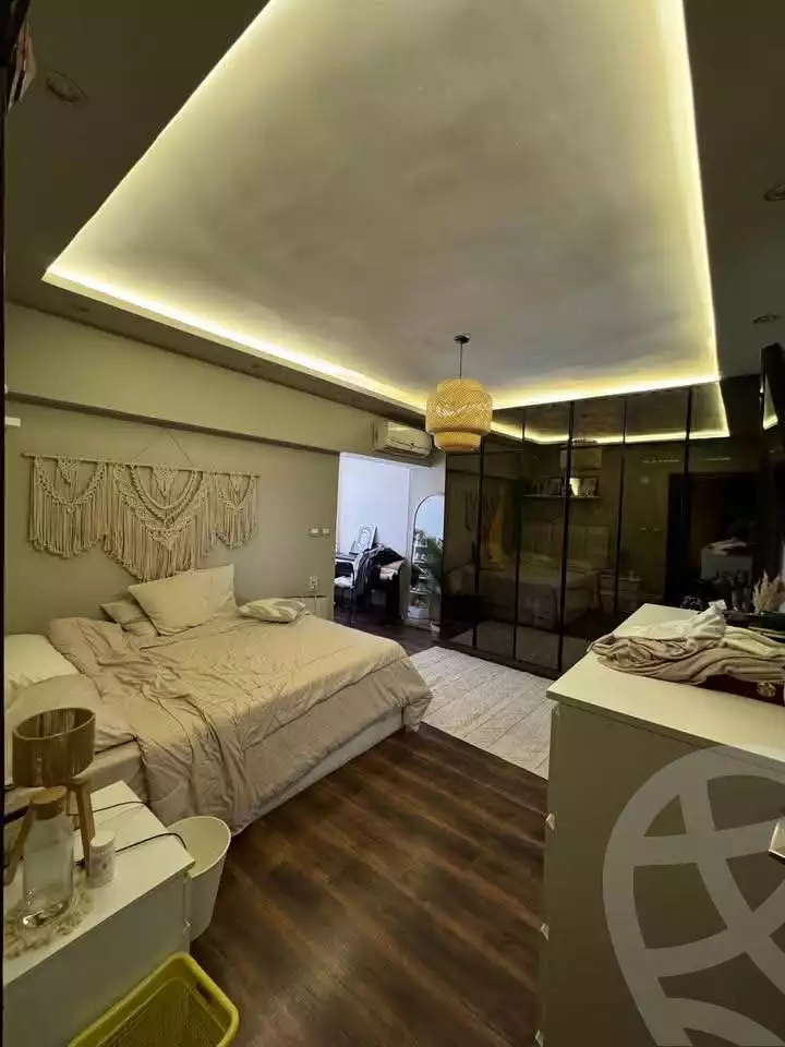 https://aqarmap.com.eg/ar/listing/6215230-for-sale-cairo-mokattam-el-hadabah-el-wosta-compounds-ebad-el-rahman-city