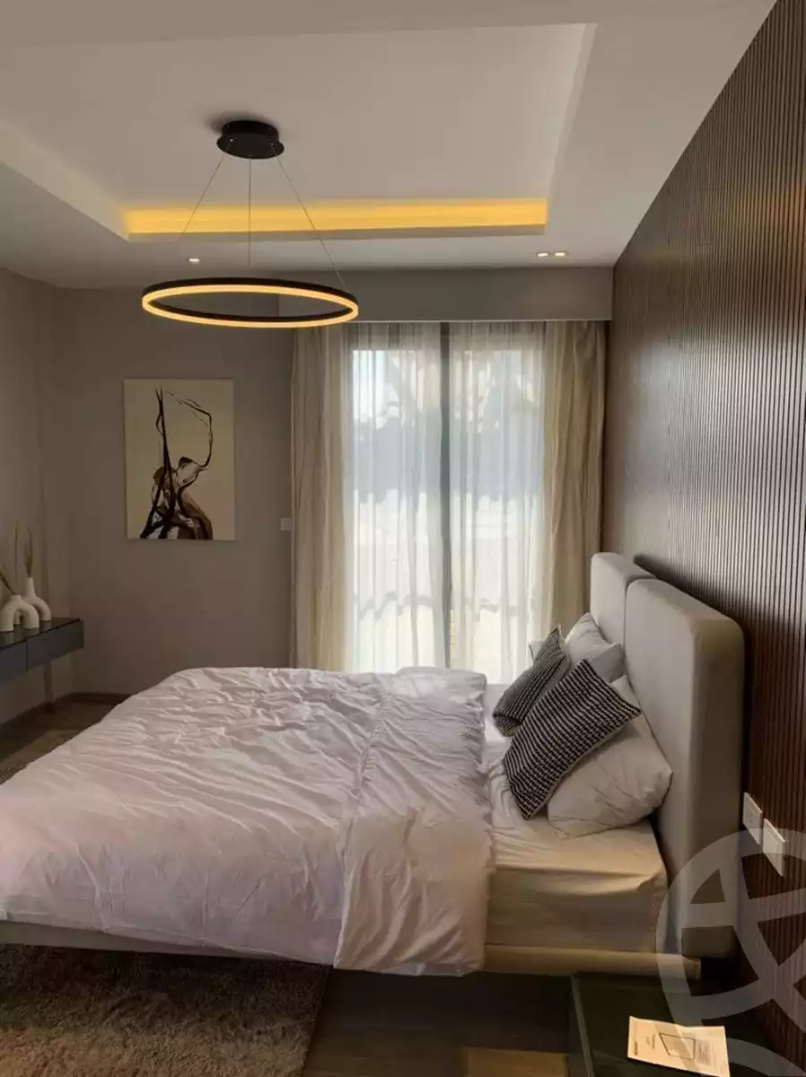 https://aqarmap.com.eg/en/listing/6216164-for-sale-cairo-el-sheikh-zayed-city-compounds-kmbwnd-fyldj-wyst-dr-llttwyr