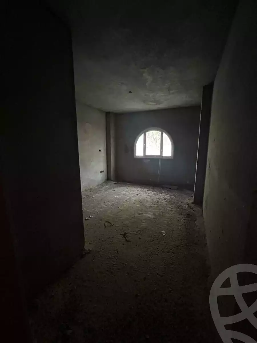https://aqarmap.com.eg/ar/listing/6216489-for-sale-cairo-el-maadi-compounds-el-baron-city