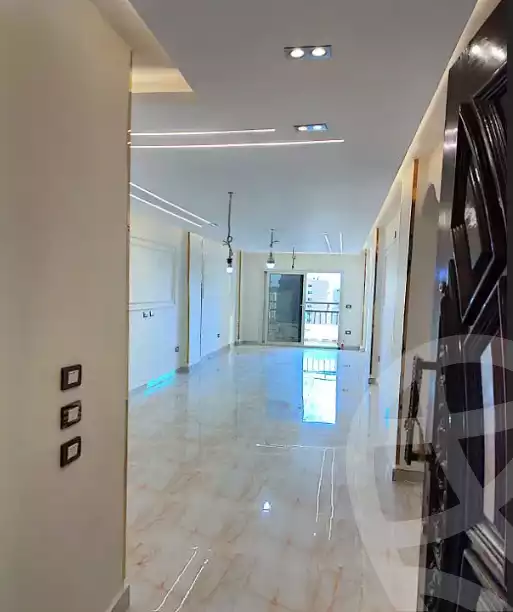 https://aqarmap.com.eg/ar/listing/6216696-for-sale-alexandria-l-jmy-lbytsh-bianchiii-el-arbaeen-st
