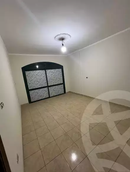 https://aqarmap.com.eg/en/listing/6218238-for-sale-cairo-helwan-helwan-el-sharkeya-mostafa-safwat-st