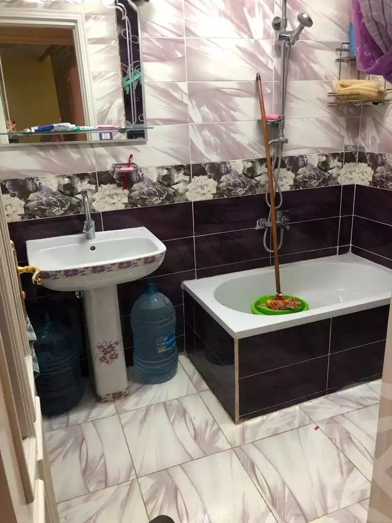 https://aqarmap.com.eg/ar/listing/6219336-for-sale-cairo-ain-shams-ahmed-esmat-st