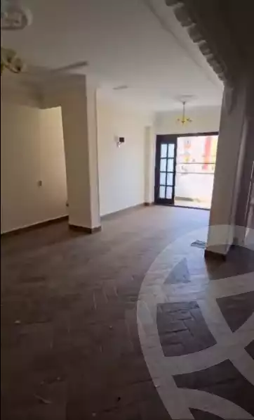 https://aqarmap.com.eg/ar/listing/6221273-for-sale-qalyubia-shubra-el-khaima-el-shareaa-el-gadid-st