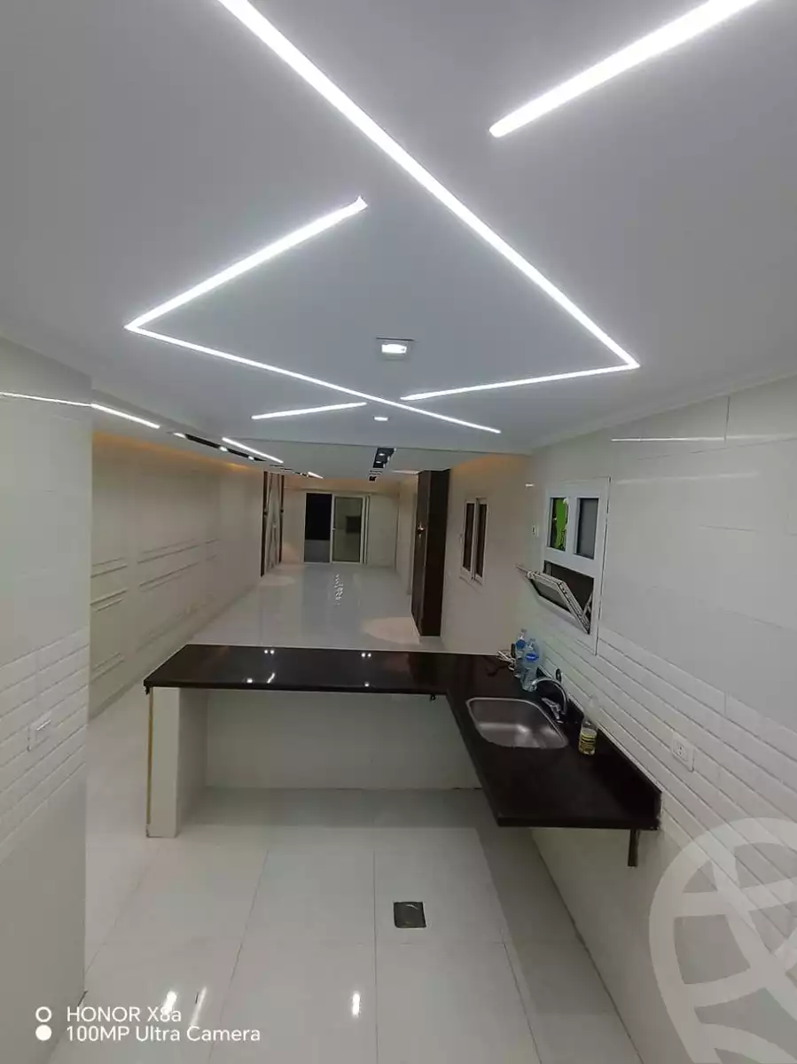 https://aqarmap.com.eg/ar/listing/6221854-for-sale-cairo-helwan-helwan-el-sharkeya-abd-el-rahman-pasha-st