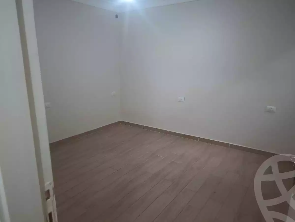 https://aqarmap.com.eg/ar/listing/6222169-for-rent-cairo-el-haram-el-maryotya-el-ikhlas-st