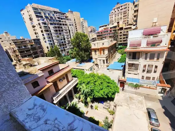 https://aqarmap.com.eg/en/listing/6222595-for-sale-alexandria-glim