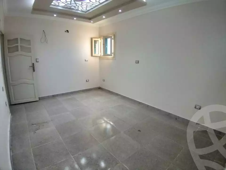 https://aqarmap.com.eg/en/listing/6222640-for-sale-alexandria-ganaklis