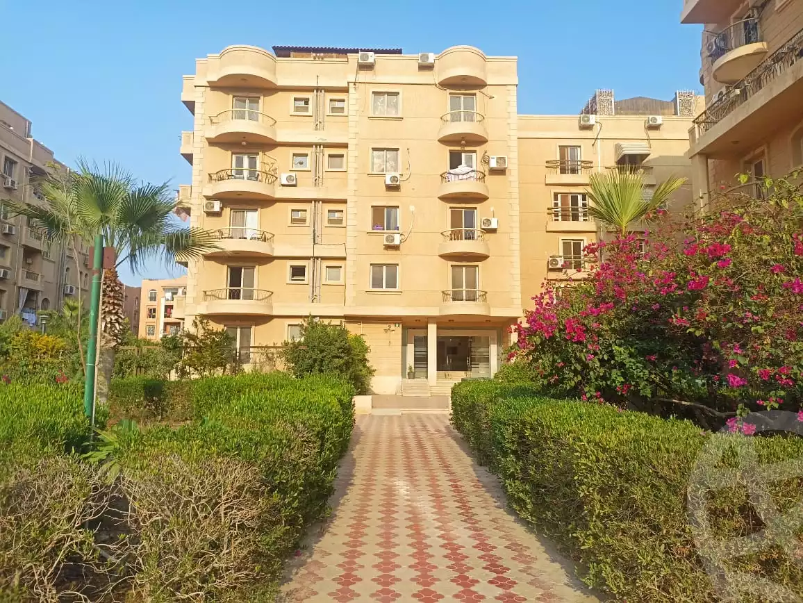 https://aqarmap.com.eg/ar/listing/6222820-for-sale-cairo-6th-of-october-compounds-diar-el-tameer