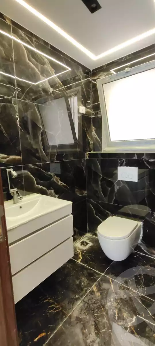https://aqarmap.com.eg/en/listing/6222988-for-sale-cairo-el-sheikh-zayed-city-compounds-el-khamayel