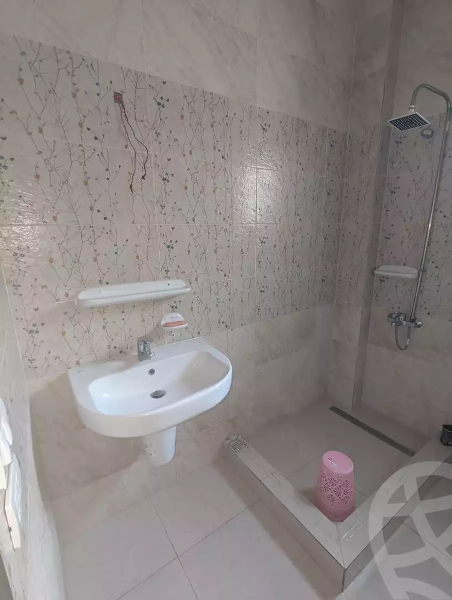 https://aqarmap.com.eg/en/listing/6223010-for-sale-cairo-new-cairo-el-banafsg-el-banafsag-omarat-al-gabri-st