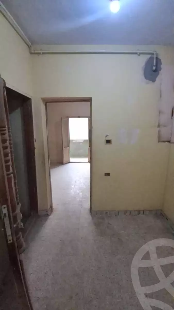 https://aqarmap.com.eg/ar/listing/6223092-for-sale-qalyubia-shubra-el-khaima-shubra-el-khaima-city-ismailia-canal-st