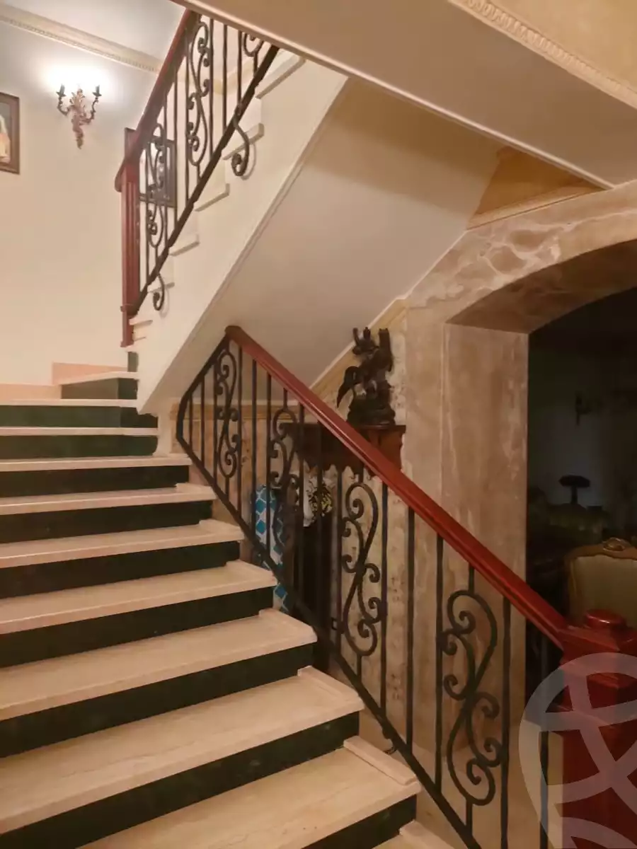 https://aqarmap.com.eg/ar/listing/6223929-for-sale-cairo-6th-of-october-compounds-mena-garden-city