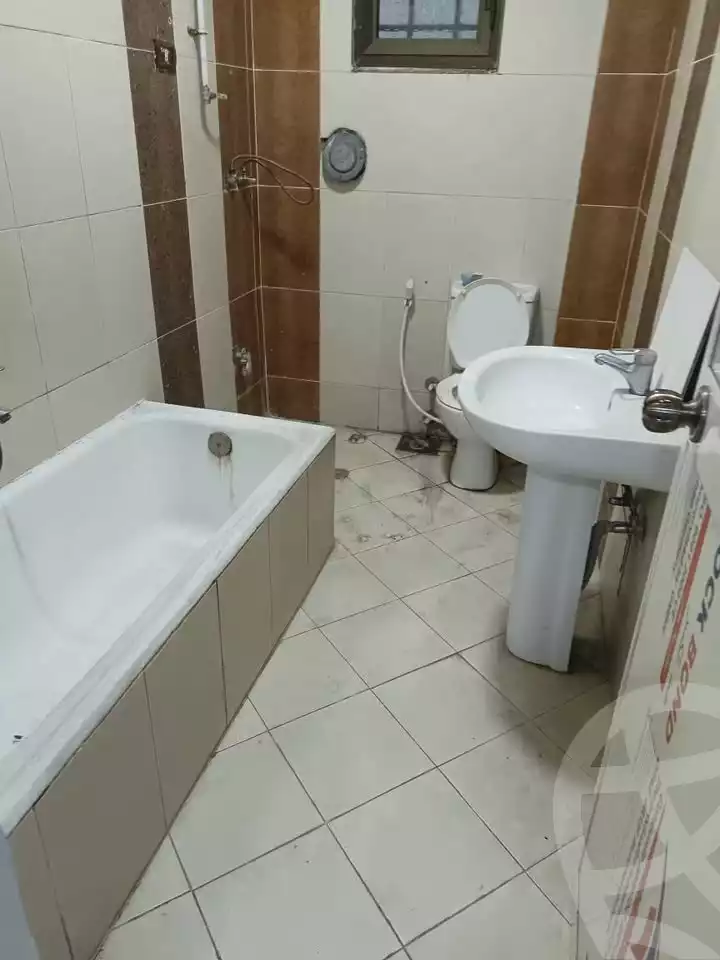 https://aqarmap.com.eg/ar/listing/6224751-for-rent-alexandria-glim