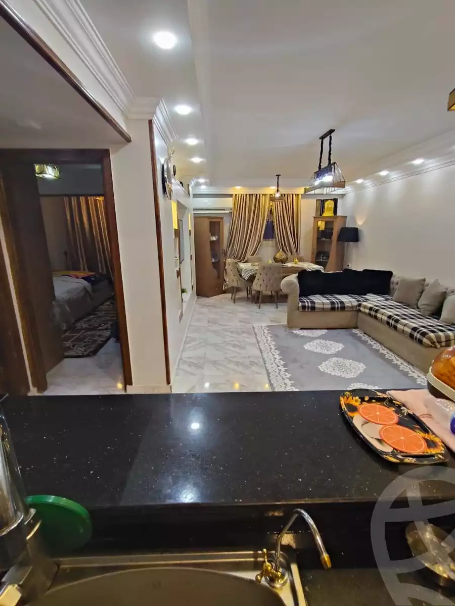 https://aqarmap.com.eg/en/listing/6225673-for-sale-cairo-helwan-hadayek-helwan-nile-corniche-st