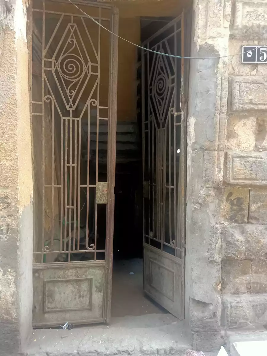 https://aqarmap.com.eg/en/listing/6225723-for-sale-cairo-downtown-el-darb-elahmer-mokhtar-basha-st