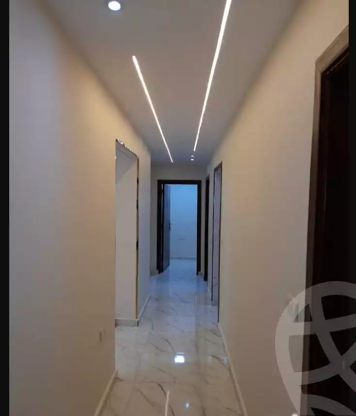 https://aqarmap.com.eg/ar/listing/6225886-for-sale-cairo-helwan-hadayek-helwan-el-eshrein-st