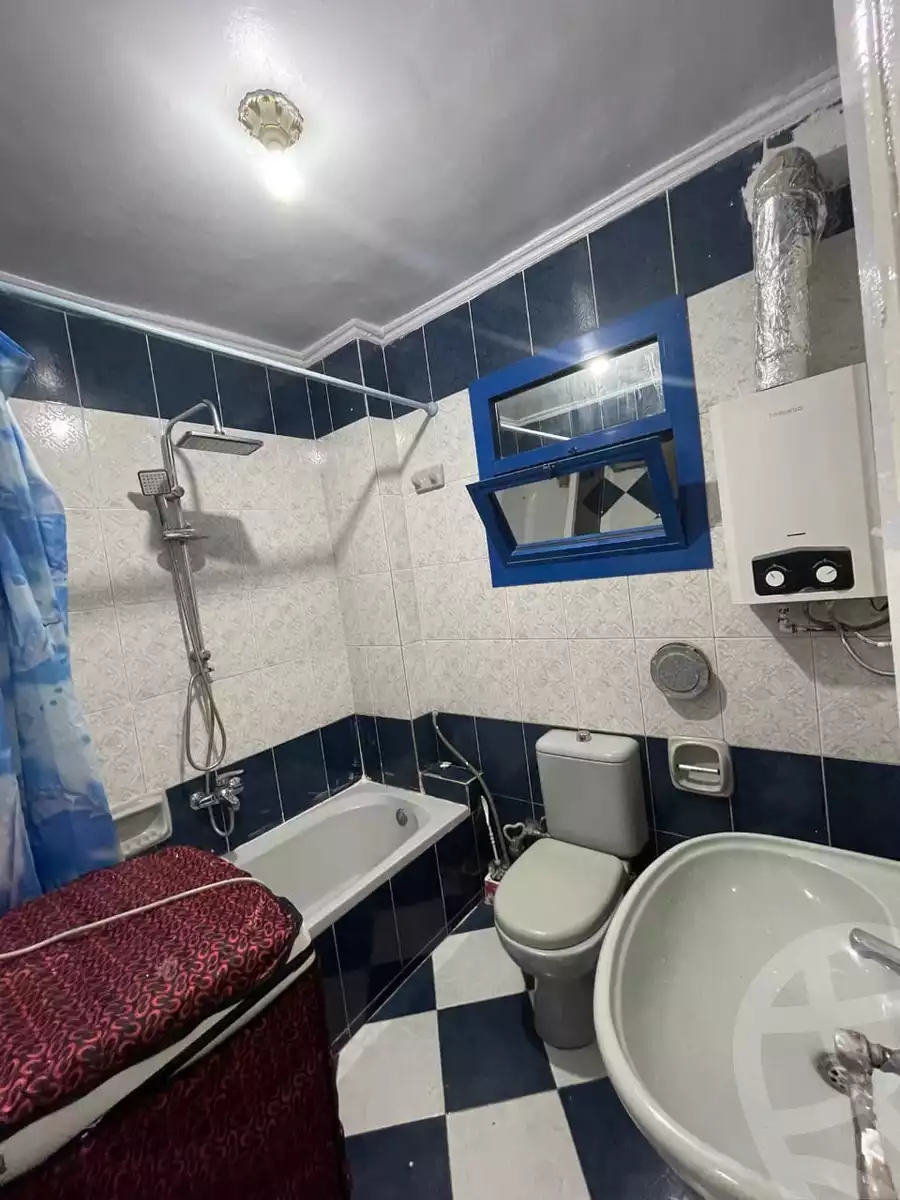 https://aqarmap.com.eg/ar/listing/6227386-for-rent-cairo-ain-shams-yn-shms-lgrby