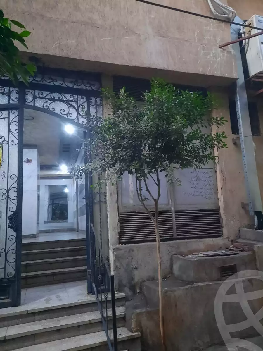 https://aqarmap.com.eg/ar/listing/6227925-for-sale-sharqia-zagazig-zagazig-city-al-mohafaza-st-zagazig