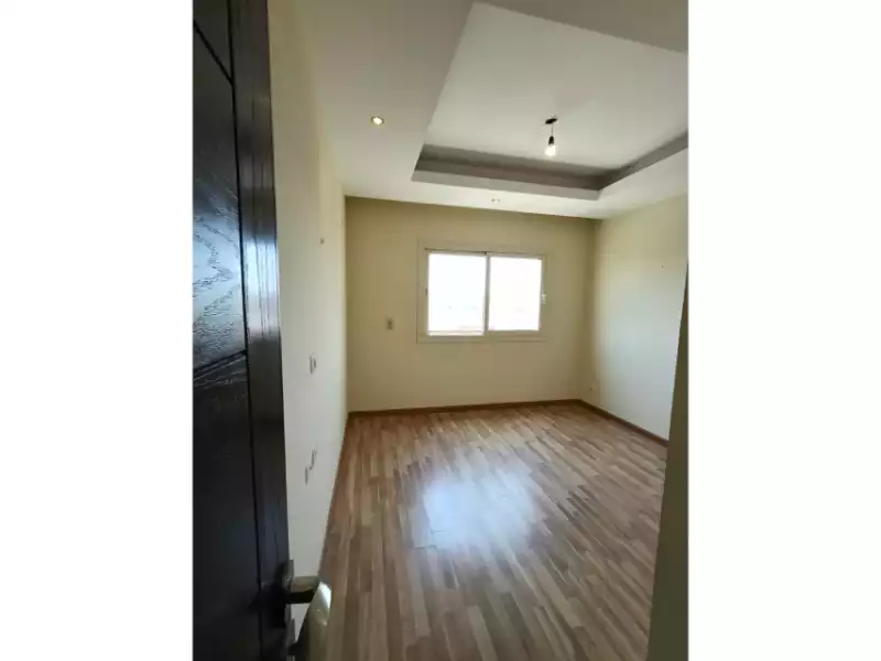 https://aqarmap.com.eg/en/listing/6228087-for-rent-cairo-el-sheikh-zayed-city-compounds-dh-drys