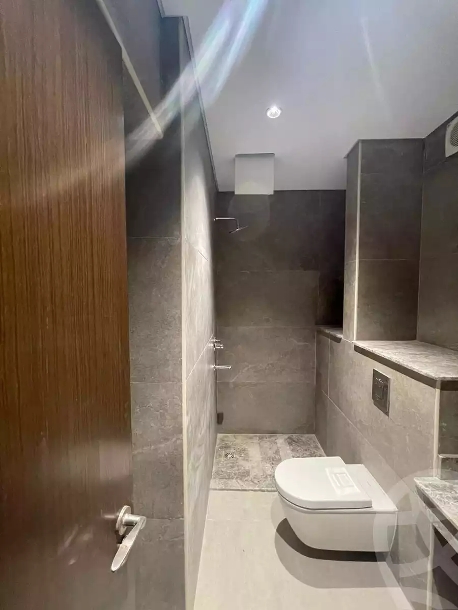 https://aqarmap.com.eg/ar/listing/6228769-for-rent-cairo-el-sheikh-zayed-city-compounds-zyd-wr-llttwyr-park-towers-zed-el-sheikh-zayed-compound