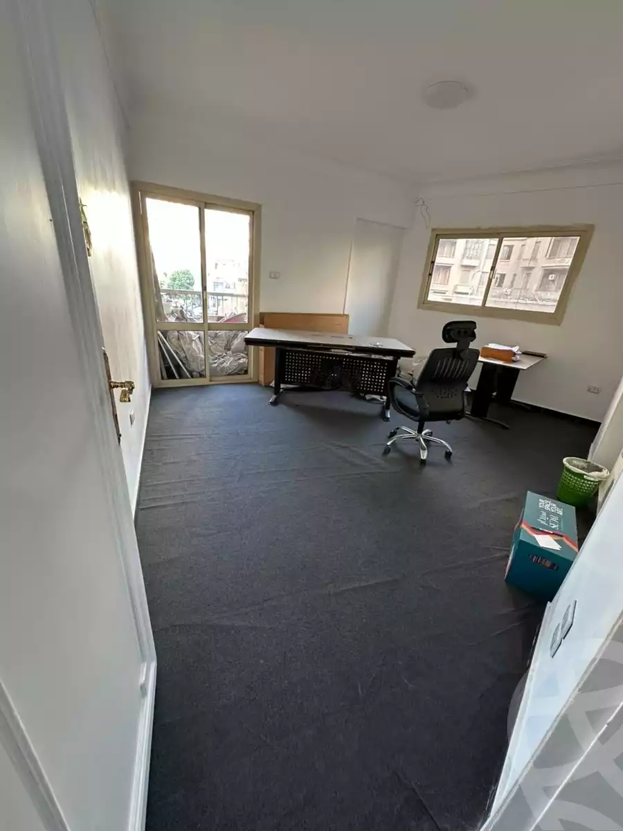 https://aqarmap.com.eg/en/listing/6228945-for-rent-cairo-ljyz-shareaa-morad  charel degol