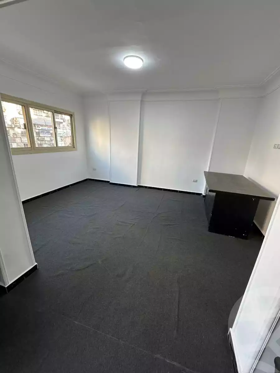 https://aqarmap.com.eg/en/listing/6228945-for-rent-cairo-ljyz-shareaa-morad  charel degol